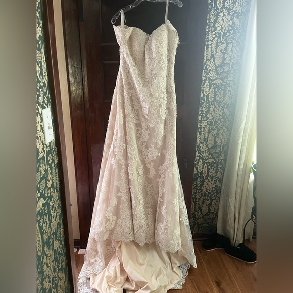 Size 16 Morilee by Madeline Gardner wedding dress. Fit and flare. Never worn. - Picture 1 of 3